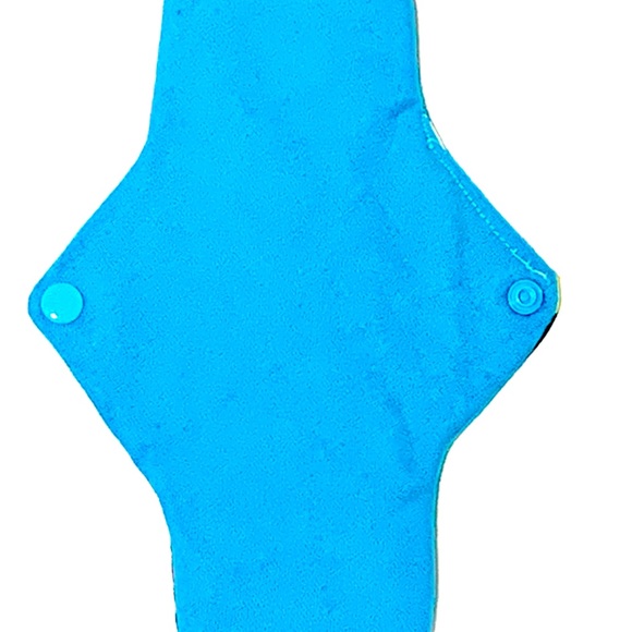 New Menstrual Pad set of 3 (three) in a fun, retro striped print. Heavy Pads. - Picture 5 of 5